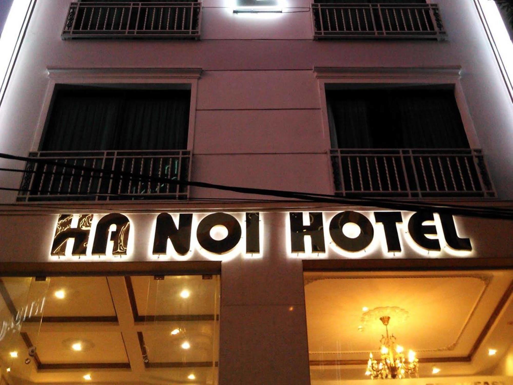 Ha Noi Hotel Near Tan Son Nhat International Airport Ho Chi Minh City Exterior photo