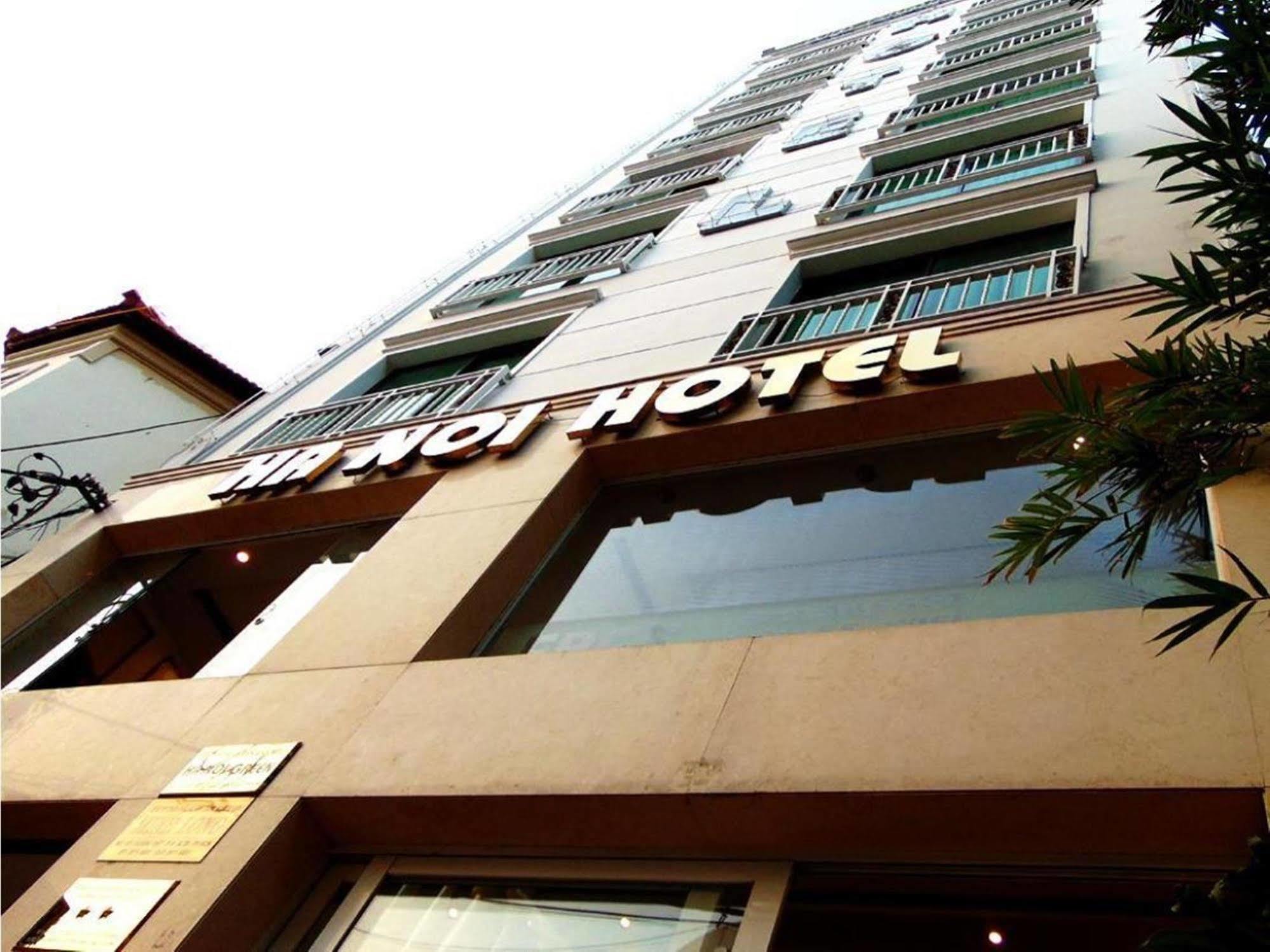 Ha Noi Hotel Near Tan Son Nhat International Airport Ho Chi Minh City Exterior photo